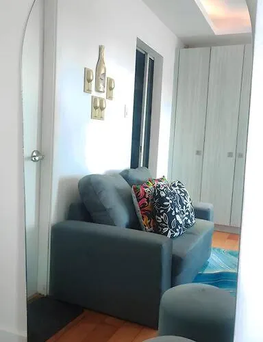 Apartment Aveline Luna,1br, Rockwell Side Manila